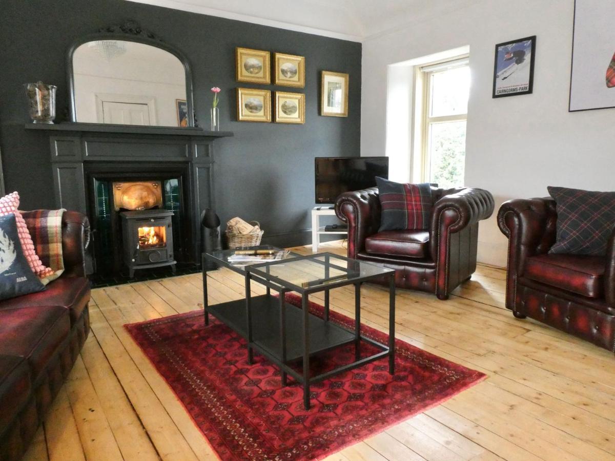 Caman House Apt 2 - By Where Stags Roar Newtonmore Exterior photo